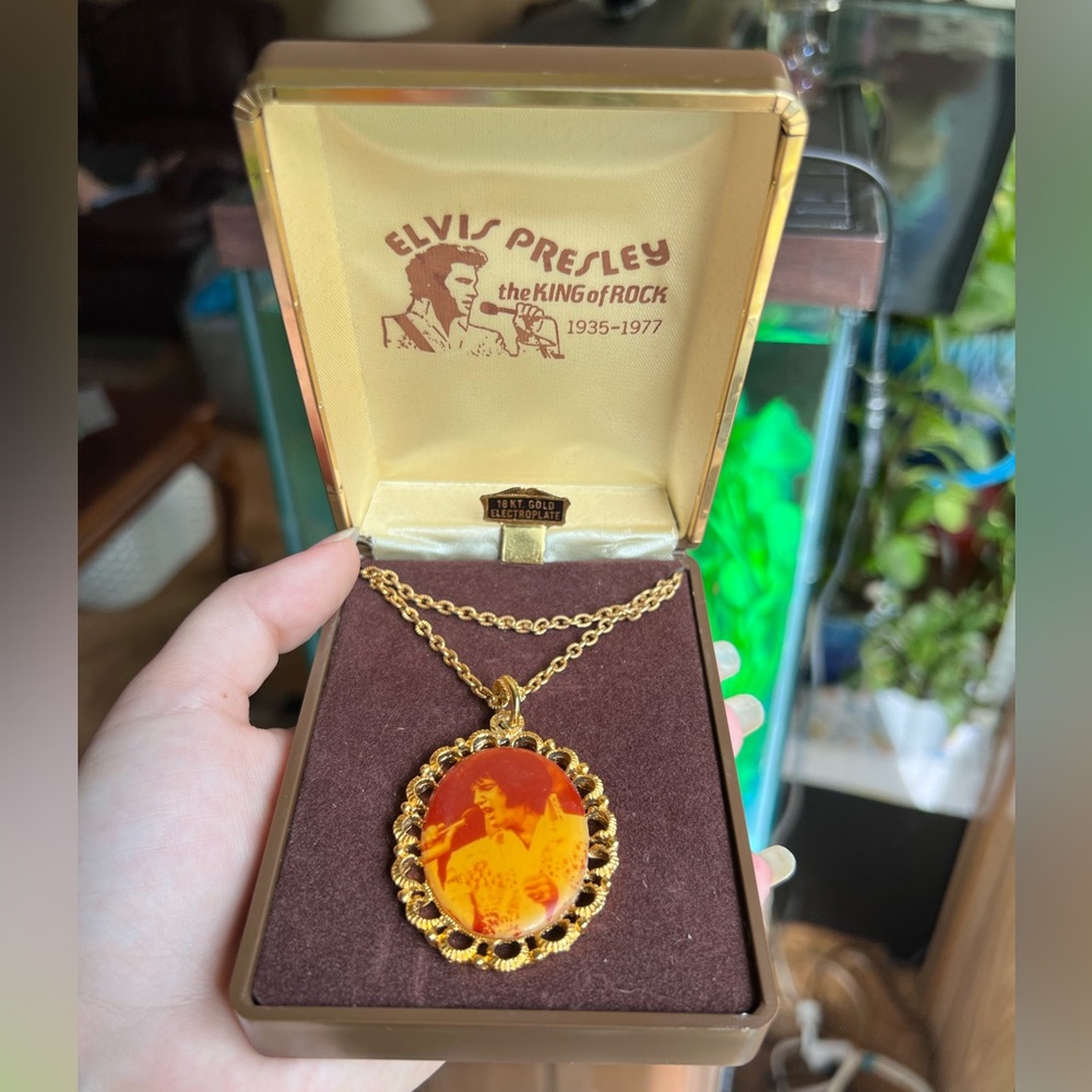 Elvis Presley Gold Necklace